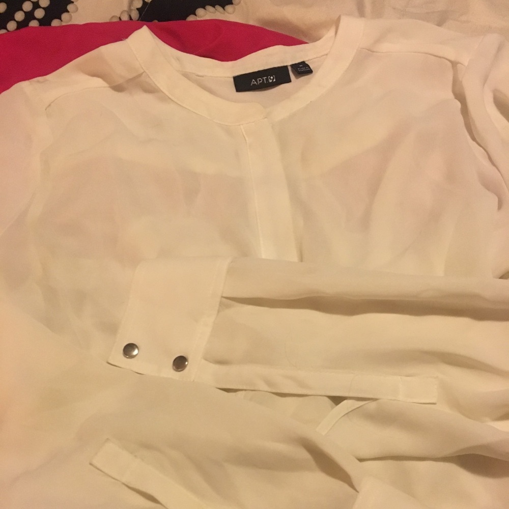 Blouse - Picture 2 of 4